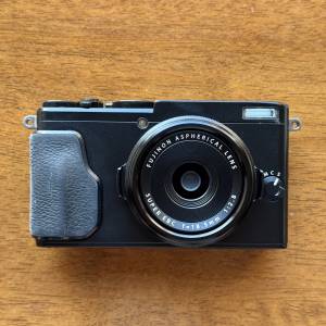 Fujifilm X70