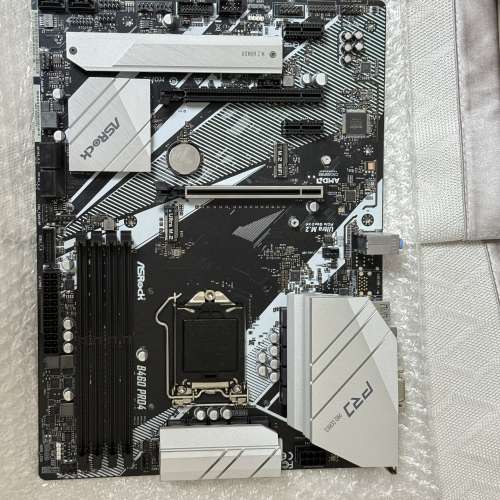 二手 ASROCK B460 PRO4 B460 DDR4 LGA1200 ATX MB