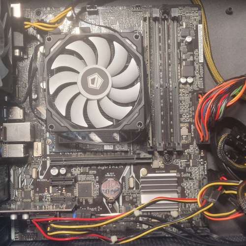 文書電腦 :i5-7500 / 16GB / 256GB SSD / 15.6L MATX 機箱