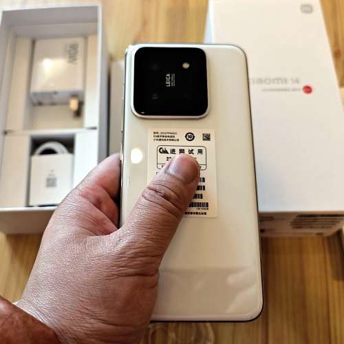99%新小米14 16GB 1TB 白色 16+1TB 保養至2025年5月30日