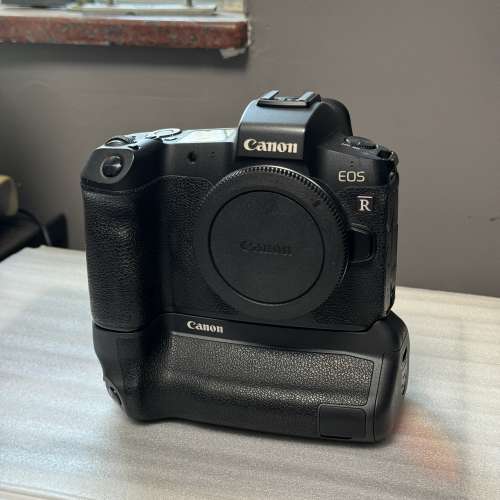 EOS-R Body 連 BG-E22 直倒