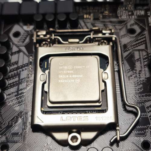ASUS Z170-A (DDR4) + i7 6700K
