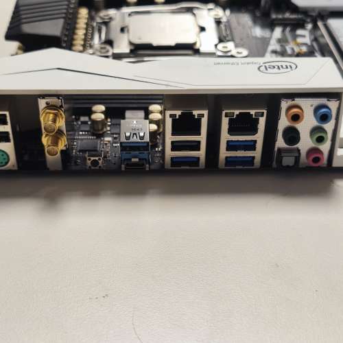 ASRock X99 Taichi (DDR4) + i7 6800K