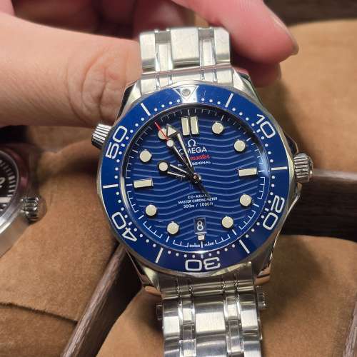 代友出 vs seamaster 300 drive