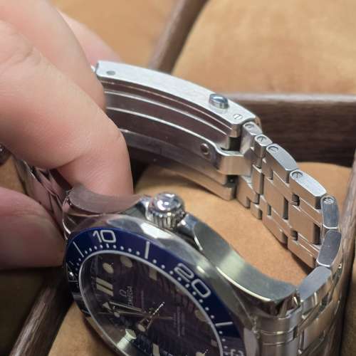 代友出 vs seamaster 300 drive