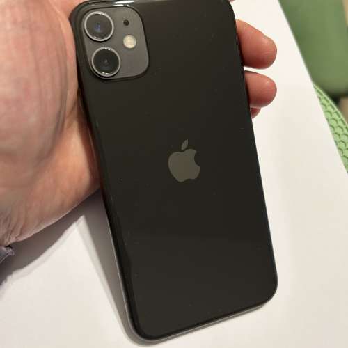 iPhone 11 黑色 128G