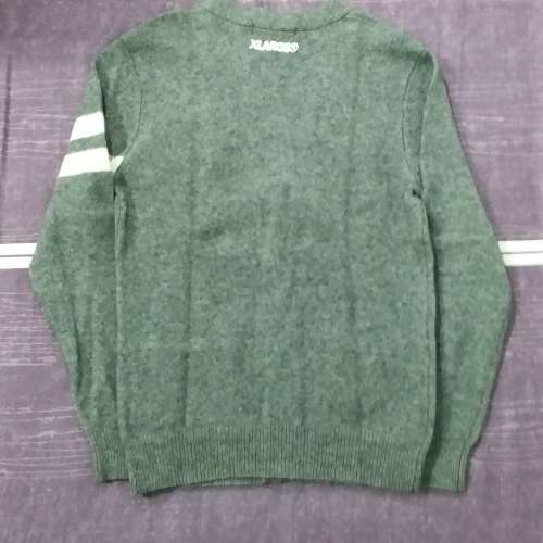 95% 新 XLARGE 男裝灰色外套 M 碼 含 76% 羊毛