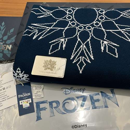 100% 全新渣打銀行推出限量版迪士尼魔雪奇緣毛氈