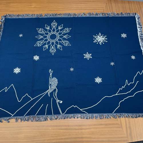 100% 全新渣打銀行推出限量版迪士尼魔雪奇緣毛氈