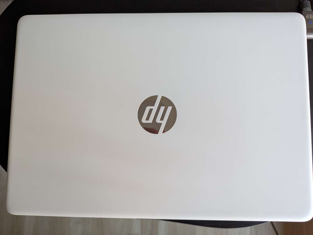 HP 14s-cf2005TU 白色輕薄筆記型電腦- 二手極新,高效時尚- 二手 HP 14s-cf2005TU 白色輕薄筆記型電腦- 二手極新,高效時尚- 二手