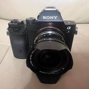 平售 ： Sony A7 body