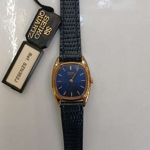 （日本制造）Vintage Seiko Lady's Slim Elegant Quartz Leather Band Watch