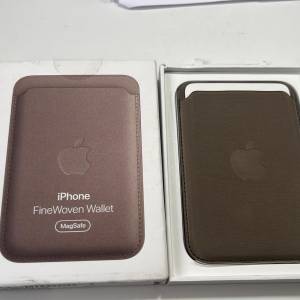 Apple Wallet iPhone FineWoven Wallet