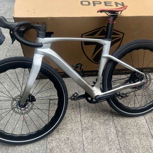 TWITTER GRAVEL V3 電變13速 桶軸碟剎碳纖維公路車 送水架前後蛙燈