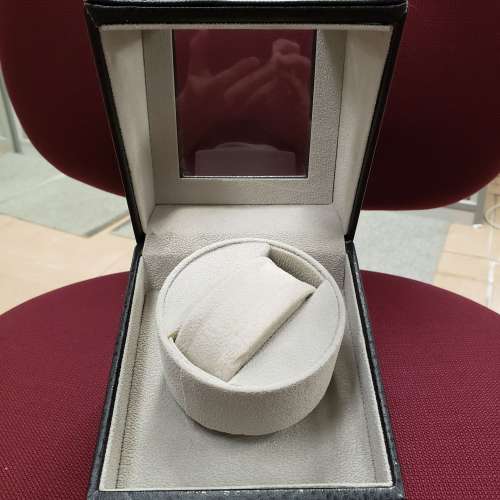 自動旋轉錶盒,自動搖表器, 自動上鍊錶盒 -1錶位