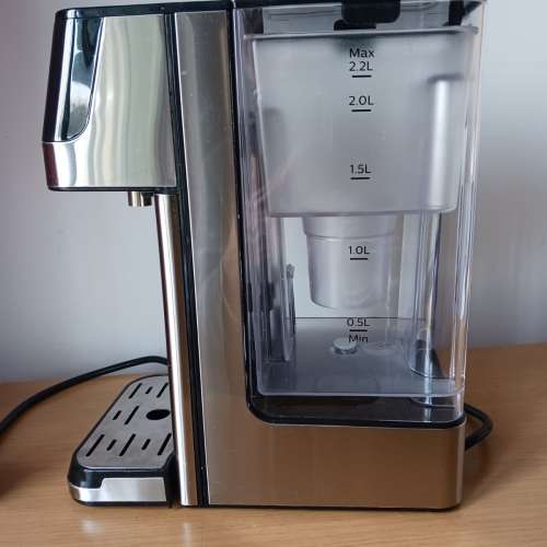 Philips instant heating water dispenser 即時加熱飲水機
