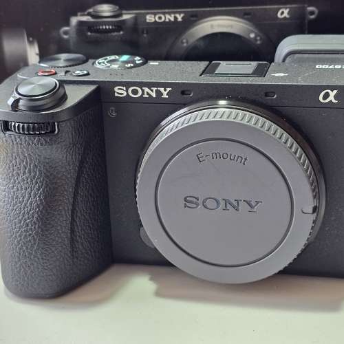 Sony a6700淨機身 超新淨冇撞過冇花 快門約47xx 行貨有單已登記保至12月 送三電一叉...
