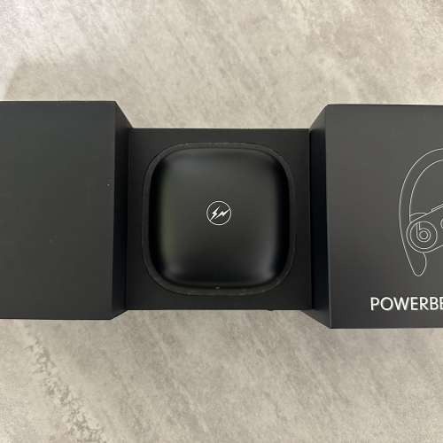 99%新 fragment powerbeats pro fragment design