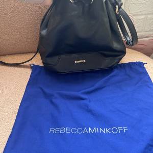 Rebeccaminkoff bucket bag