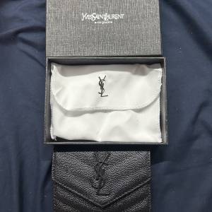 YSL Wallet(Used, Not New and Only SF)