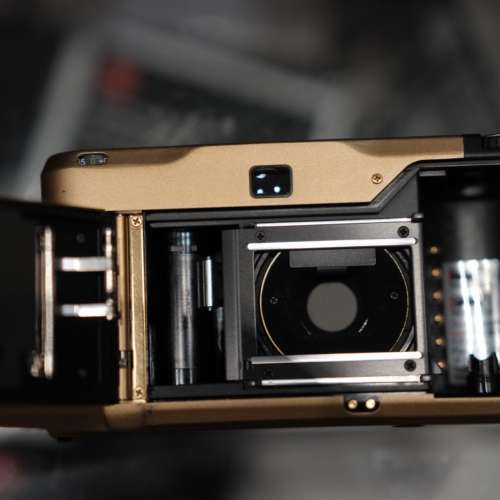 Contax T2 Film Camera Titamium Gold #086069