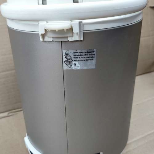 美的4L電熱水壺$130