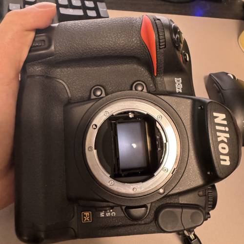 nikon d3x + nikon AF-S Nikkor 28-300mm F3.5/5.6G ED VR