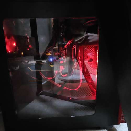 放二手輕度遊戲電腦 1050TI