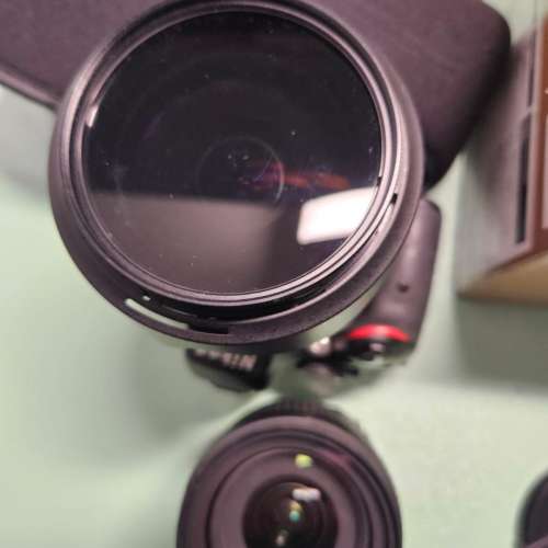 Nikon D5100 + 18-200mm Kit 相機鏡頭套裝