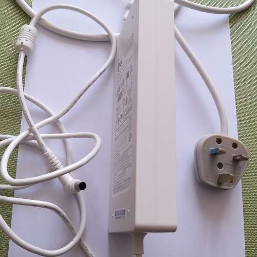 LG 電源供應器(火牛)19.5V 10.8A