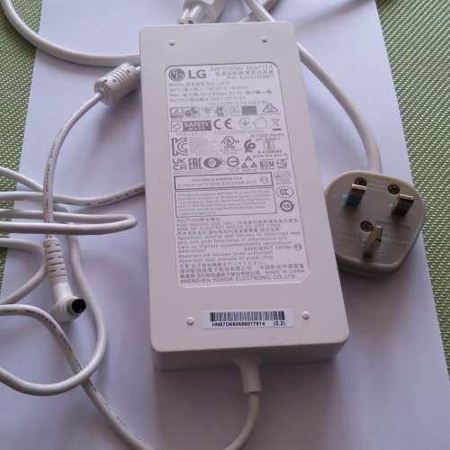 LG 電源供應器(火牛)19.5V 10.8A