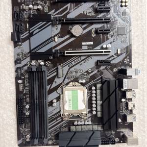 二手 GIGABYTE Z390 UD Z390 DDR4 LGA1151 ATX MB
