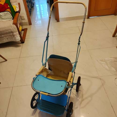 古董嬰兒車