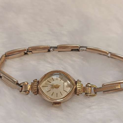 💰議價請移玉步💰No Bargain  😍 Vintage  Swiss Made 「GIROXA」欖型包金古董錶, M...