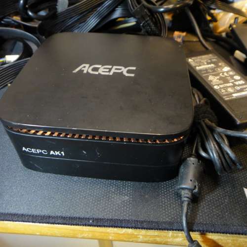 迷你主機 ACEPC AK1 Mini PC四核 J3455 4GB Ram 64G+256GB SSD