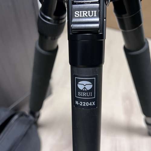 SIRUI 碳纖腳架N-2204X連波頭 連袋