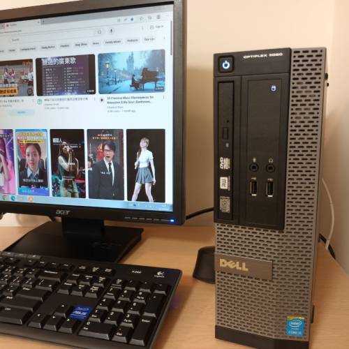 Dell 矯小型桌上電腦組合