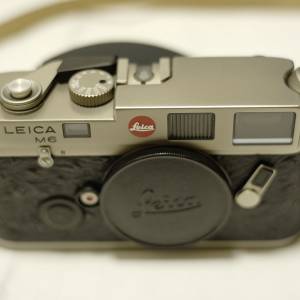 Leica M6 titanium