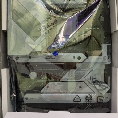 ASUS ROG STRIX Z690-A D5 吹雪 GAMING WIFI(DDR5)