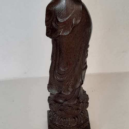 沉香木雕減價出售，一個11寸高觀音，原價680元現售380元，。no.W28.3.25