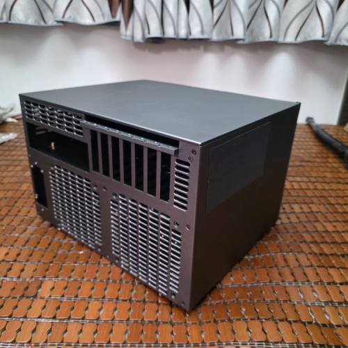 ［機箱］XNAS 半高10Bay全鋁NAS機箱 Server/NAS Dell硬碟架