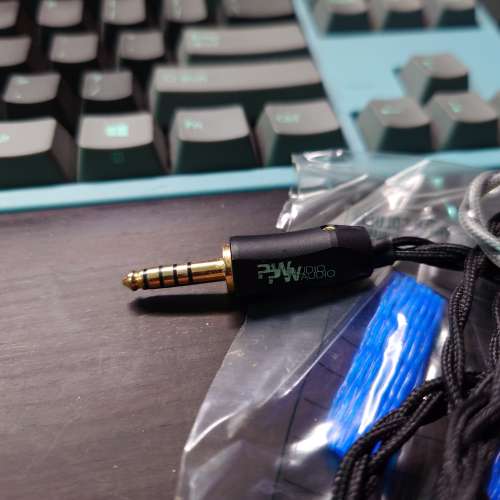 放99%新 香港行貨有單有包裝袋 PW audio Sonorous 耳機升級線 cm 4.4平衡頭