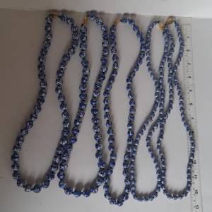 中國工藝品瓷珠頸鏈，8/12/14mm ,長約廿寸。有些扣因損壞可能要固定，但廿六寸足夠...