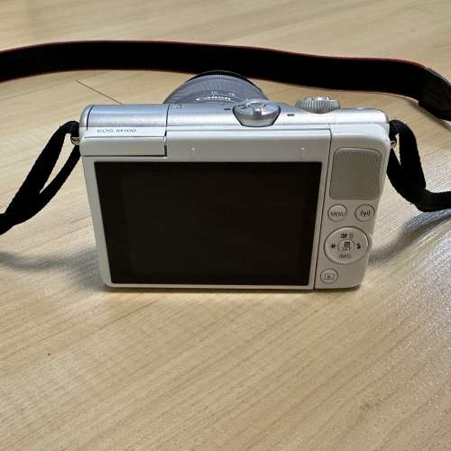 Canon EOS M100 (95% 新)