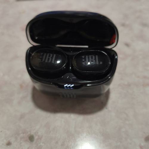 JBL Tune Buds bluetooth earphone 無線藍牙耳機
