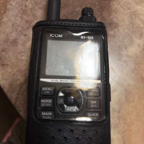 ICOM ID50 無線電對講機 Wakiie Talkie