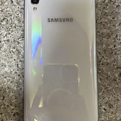 Samsung A70 6+128 白色