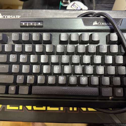 大量Corsair Keyboard K100/K95/K70