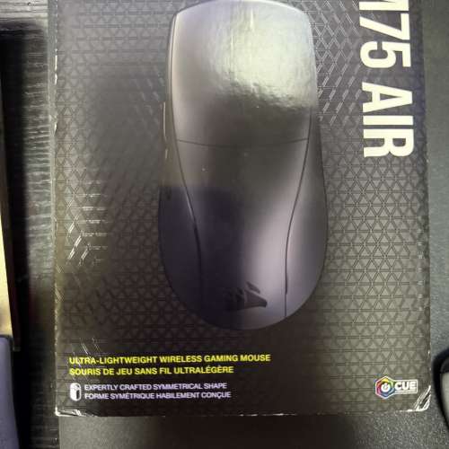Corsair M75 AIR WIRELESS 超輕量無線遊戲滑鼠 – 黑色