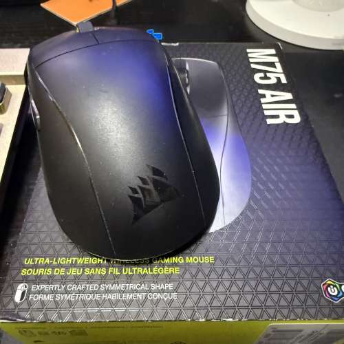 Corsair M75 AIR WIRELESS 超輕量無線遊戲滑鼠 &ndash; 黑色